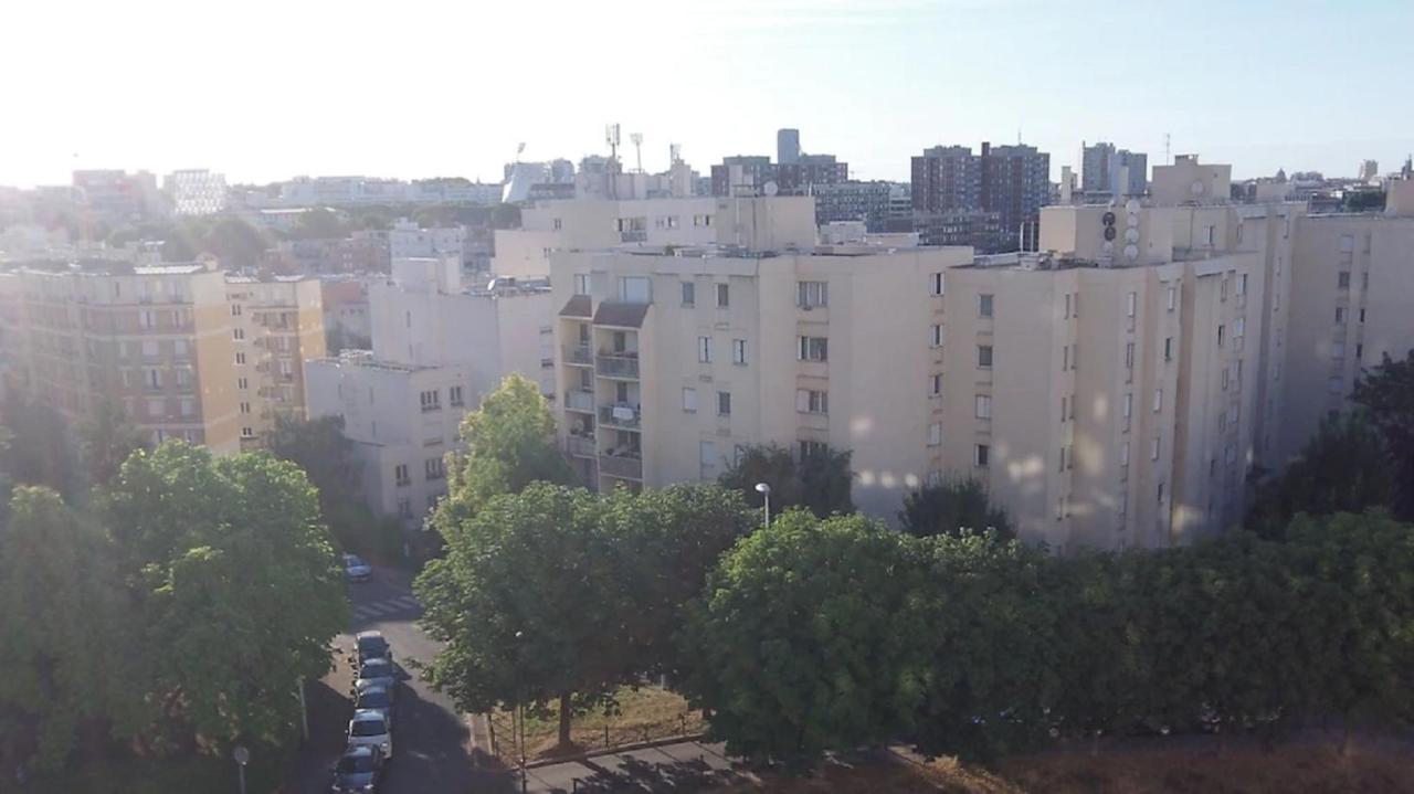 Paris Porte D'Italie - Chambre A Louer Avec Parking Et Vue Sur Paris Le Kremlin-Bicêtre Exterior foto